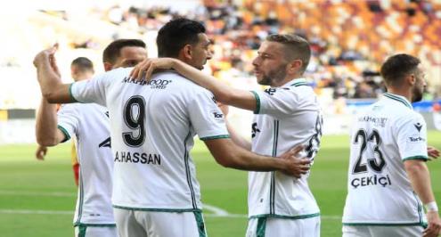 كوكا يسجل ويحافظ على حلم قونيا الأوروبي.. وتريزيجيه يتفوق على كهربا (فيديو)